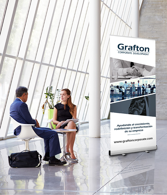 Diseño gráfico aplicado en imagen corporativa, roll up Consultoría Grafton. Diseño gráfico aplicado en imagen corporativa, roll up Consultoría Grafton.